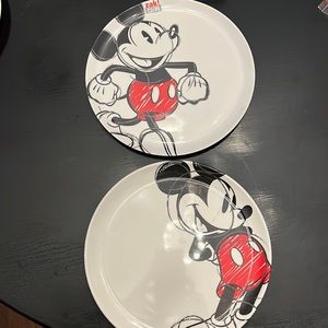 Disney Mickey Mouse Plates by Zak Designs